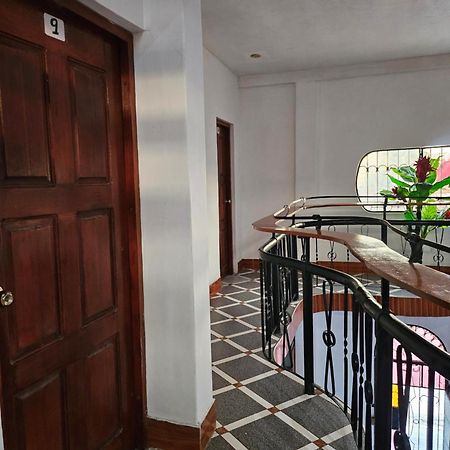 Hotel Sarisa House Iquitos Esterno foto
