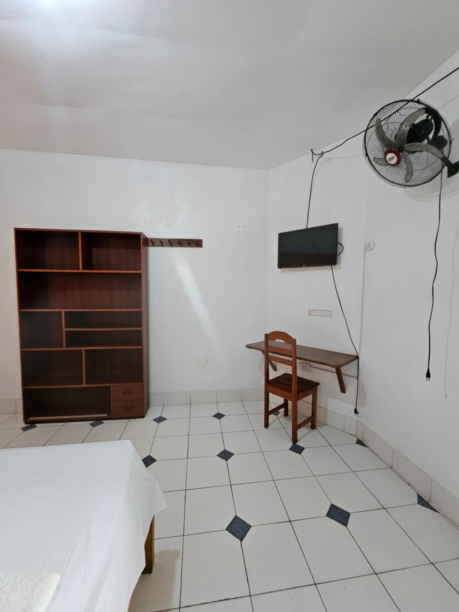 Hotel Sarisa House Iquitos Esterno foto